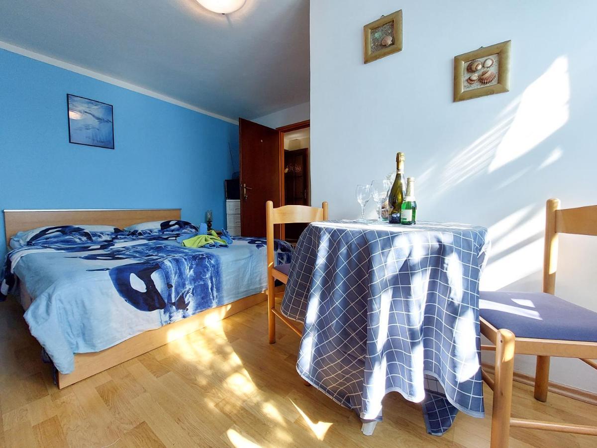 Rooms Anchy Crikvenica Exterior foto