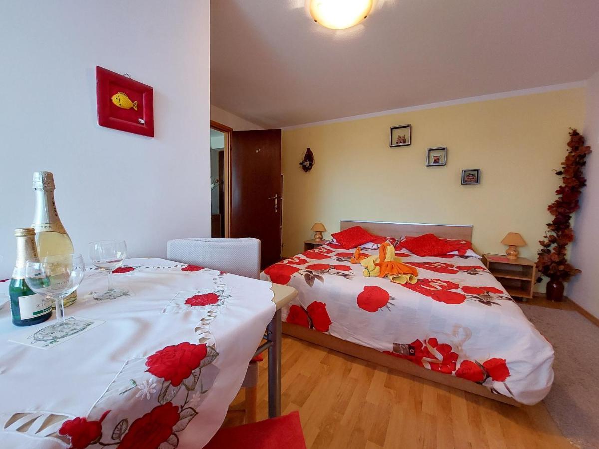 Rooms Anchy Crikvenica Exterior foto